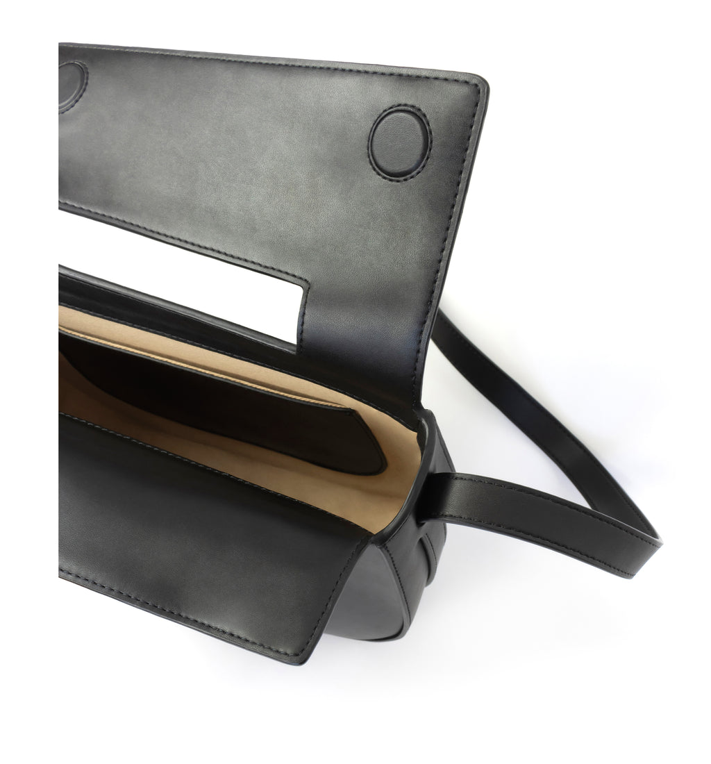 Eco vegan leather crossbody bag by Sydney Brown. Timeless, classic and modern. Inside view